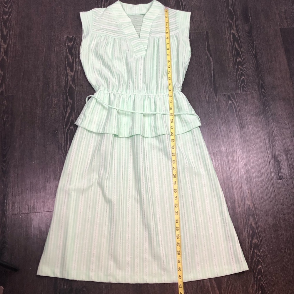 Vintage 1970’s Peplum Dress - Picture 9 of 9